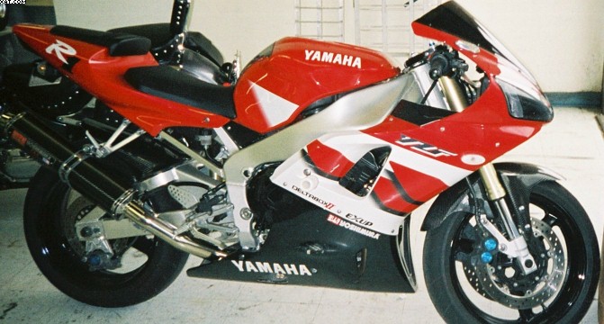 bryans r1 carbon fiber fenders